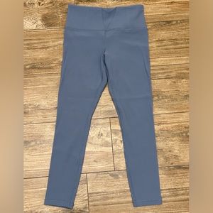 NWOT Athleta leggings- M